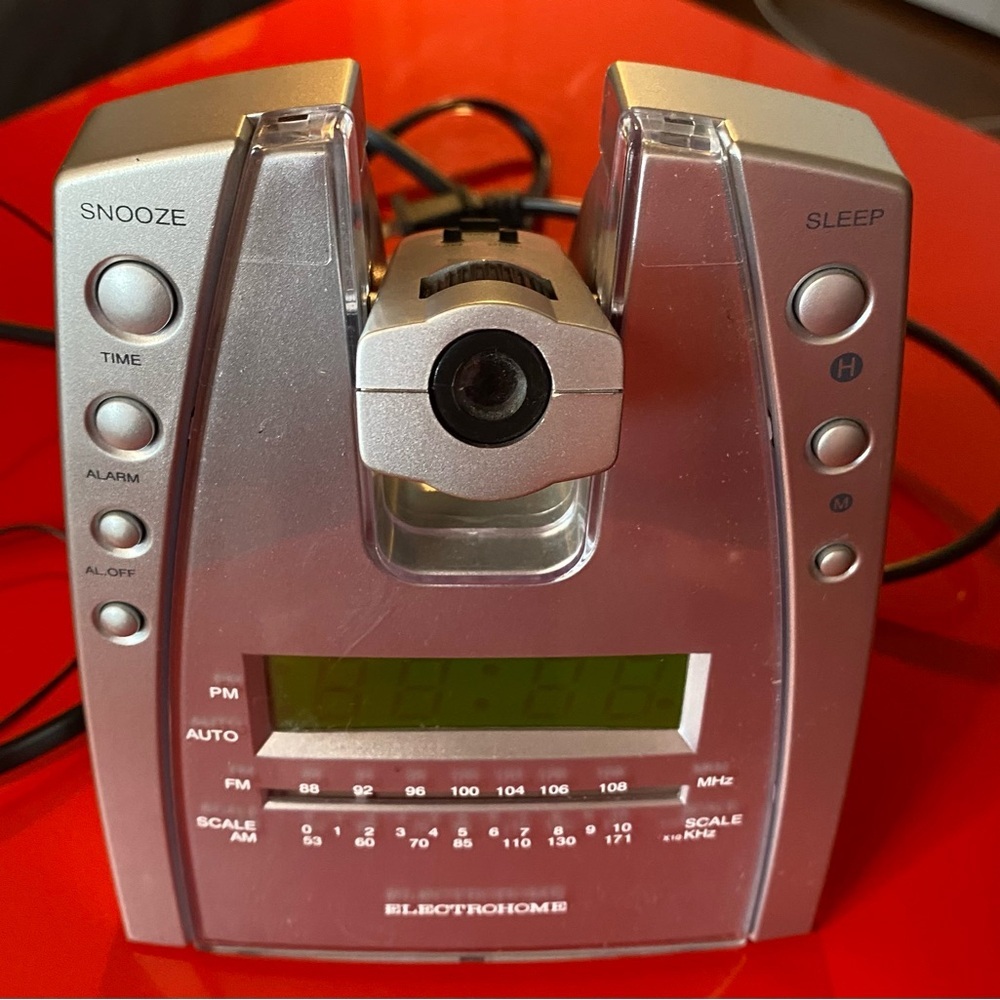 Silver Electrohome Alarm Clock Radio Projects Time on the Wall